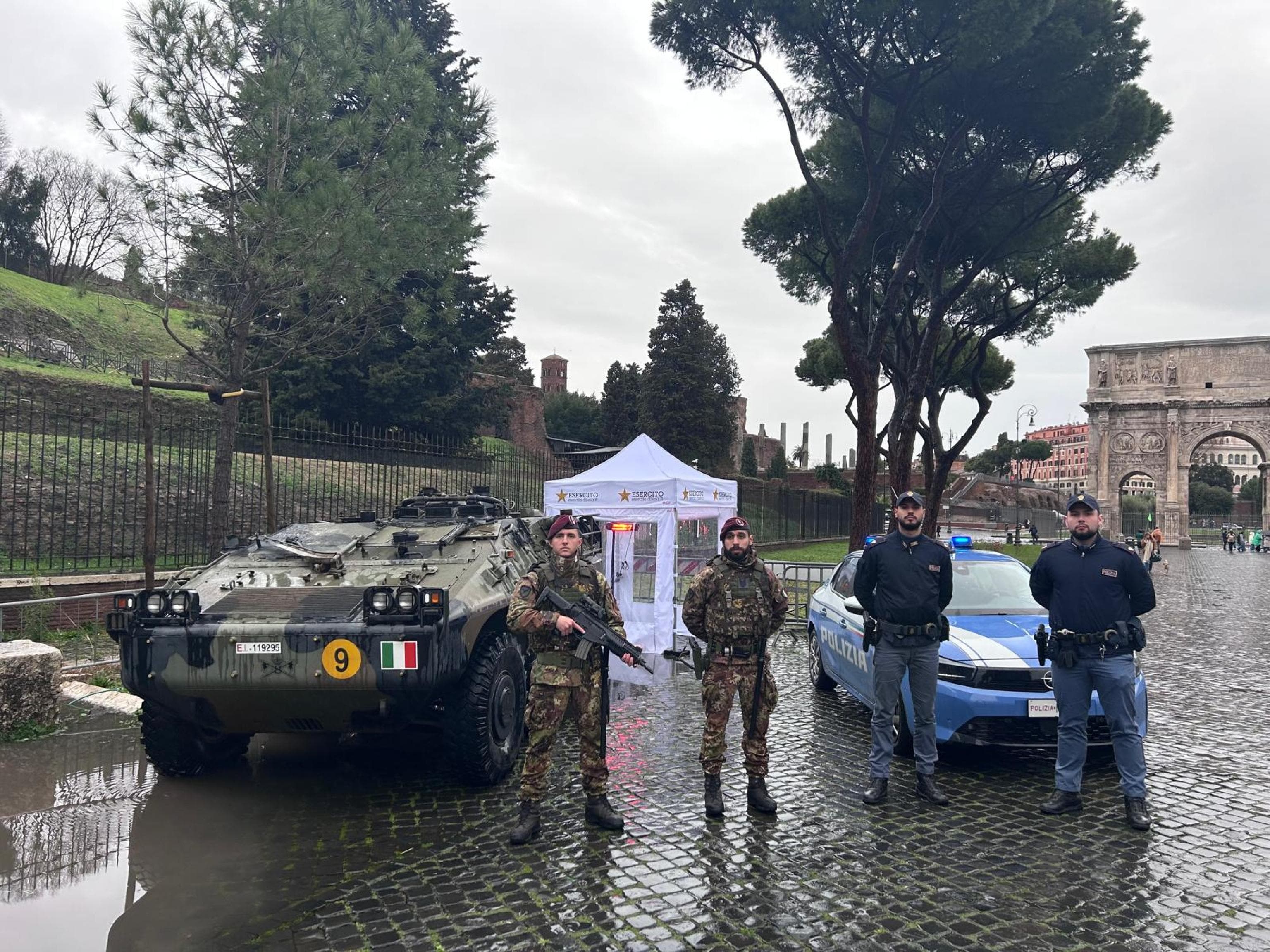 Forze dell'ordine.jpg